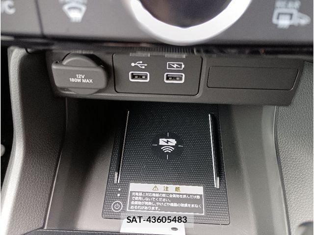 Honda CIVIC 2021-11 6751059-23