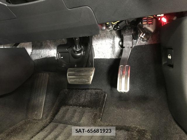 Honda CIVIC 2022-02 6814202-18