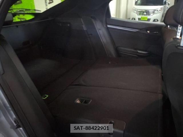 Honda CIVIC 2018-05 6814210-22