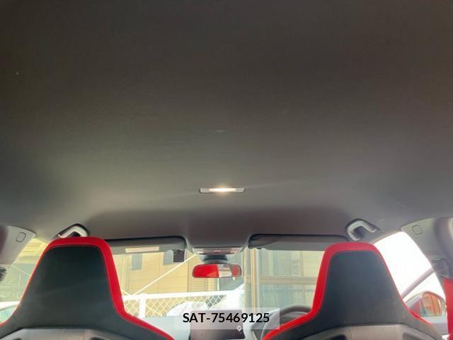 Honda CIVIC 2023-12 6903260-16
