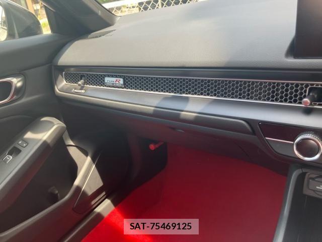 Honda CIVIC 2023-12 6903260-19