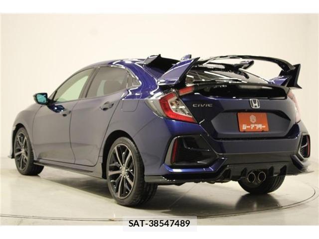 Honda CIVIC 2020-04 6903296-11