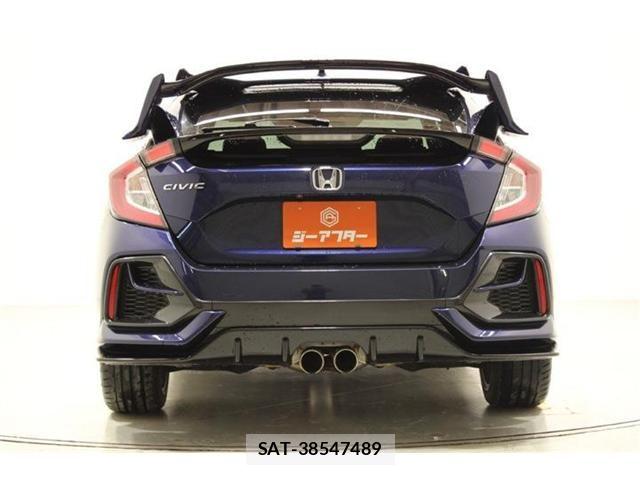 Honda CIVIC 2020-04 6903296-12