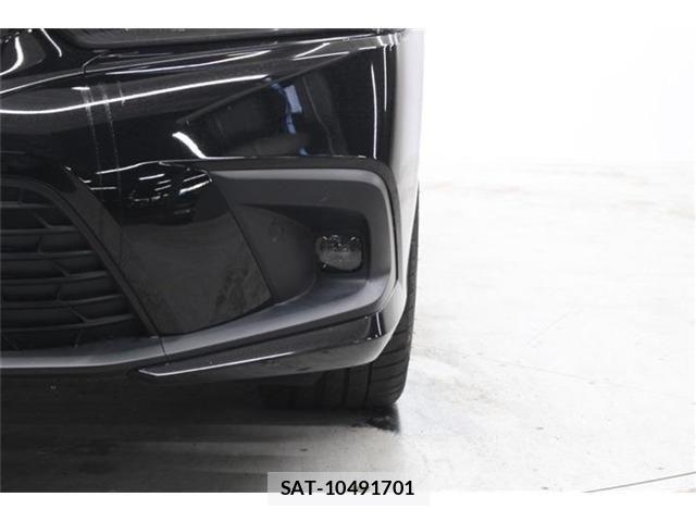 Honda CIVIC 2023-09 6903282-15