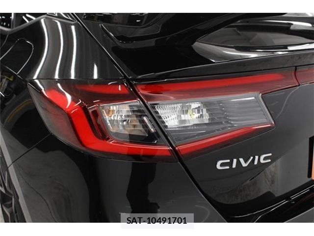 Honda CIVIC 2023-09 6903282-17