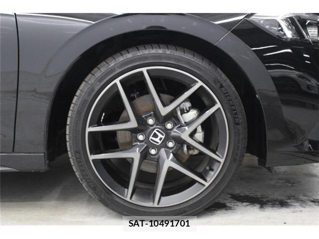 Honda CIVIC 2023-09 6903282-22