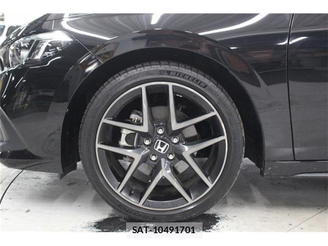 Honda CIVIC 2023-09 6903282-23