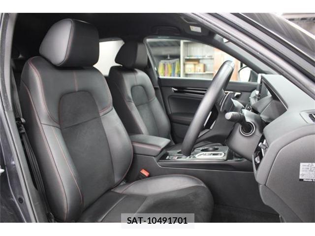 Honda CIVIC 2023-09 6903282-26