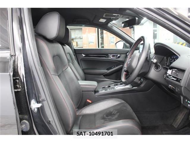Honda CIVIC 2023-09 6903282-28