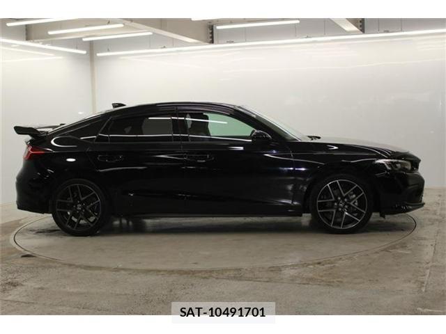 Honda CIVIC 2023-09 6903282-3