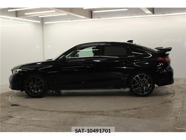 Honda CIVIC 2023-09 6903282-7