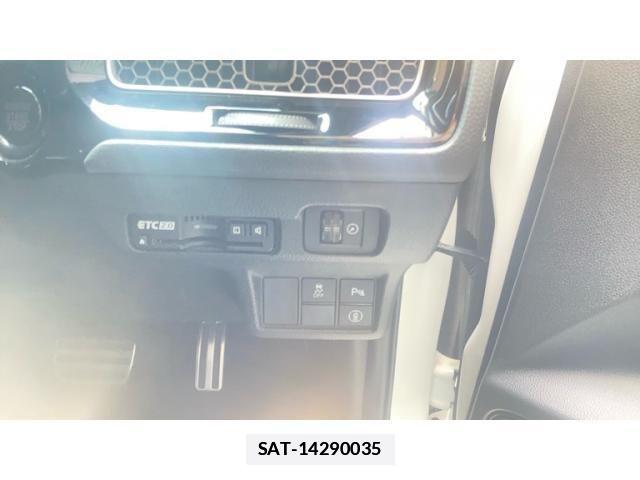 Honda CIVIC 2021-12 6903285-11