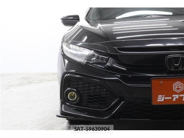 Honda CIVIC 2019-09 6903289-10