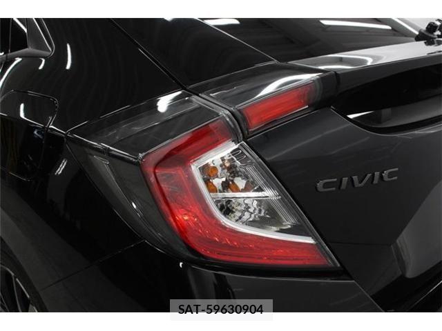 Honda CIVIC 2019-09 6903289-17