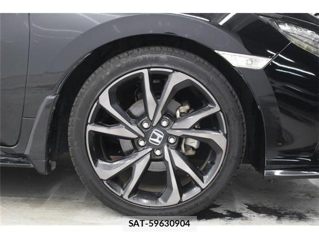 Honda CIVIC 2019-09 6903289-22