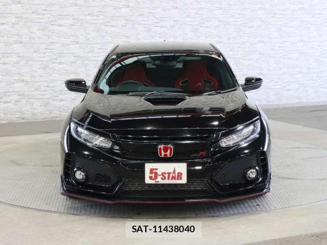 Honda CIVIC 2018-05 6903264-11