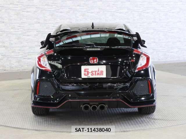 Honda CIVIC 2018-05 6903264-14