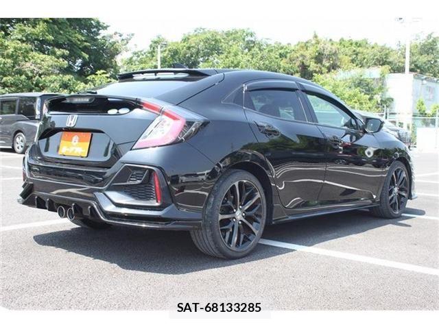 Honda CIVIC 2020-03 6903287-14