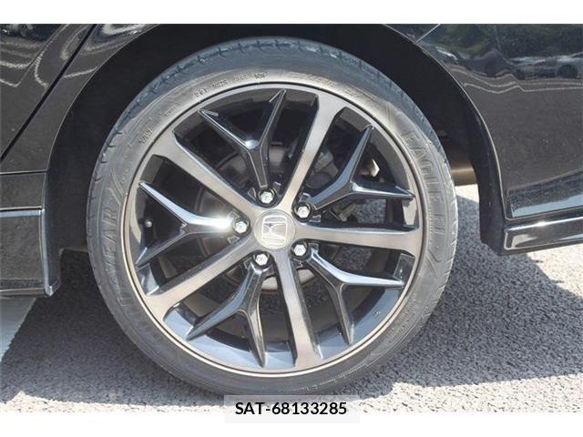 Honda CIVIC 2020-03 6903287-20