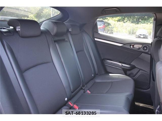 Honda CIVIC 2020-03 6903287-29