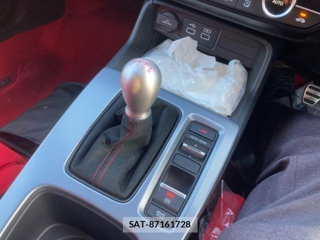 Honda CIVIC 2025-12 6992229-15