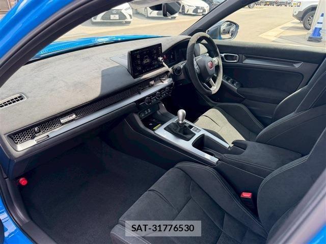 Honda CIVIC 2026-04 6992224-12