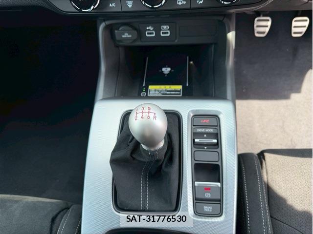 Honda CIVIC 2026-04 6992224-29