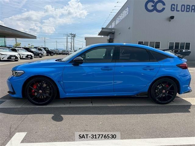 Honda CIVIC 2026-04 6992224-8
