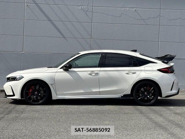 Honda CIVIC 2025-05 6992227-18