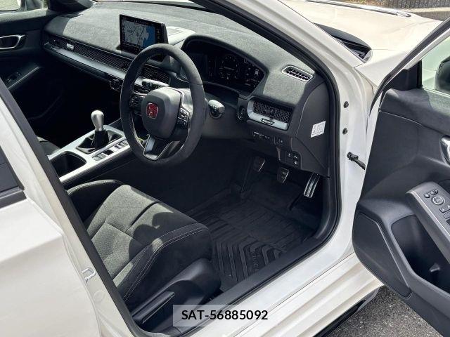 Honda CIVIC 2025-05 6992227-3