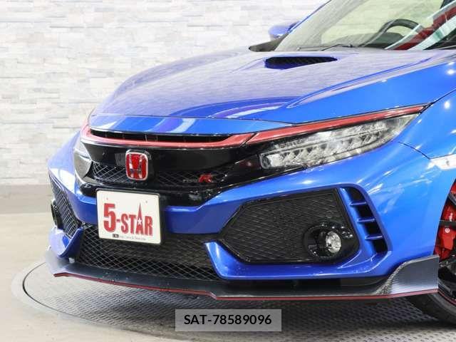 Honda CIVIC 2018-10 6992252-17