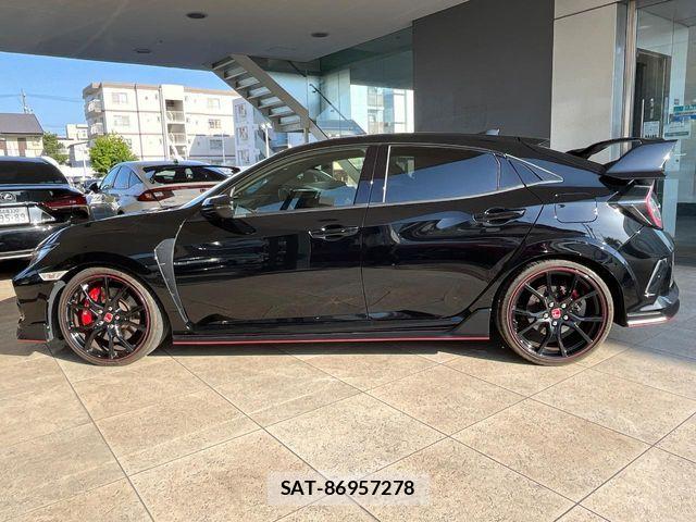 Honda CIVIC 2018-02 7020203-15