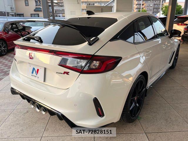 Honda CIVIC 2026-02 7020200-17