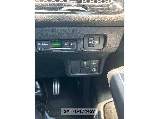 Honda CIVIC 2022-07 7020206-13