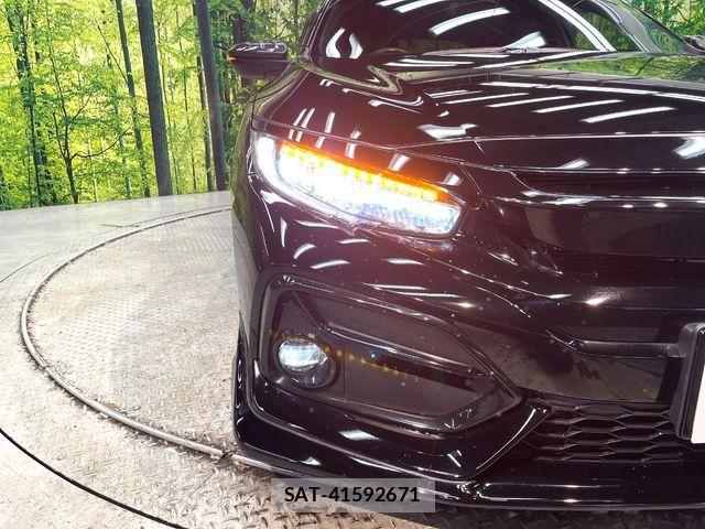 Honda CIVIC 2020-04 7020207-11
