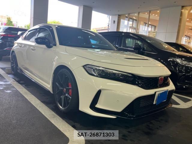 Honda CIVIC 2024-04 7020204-1