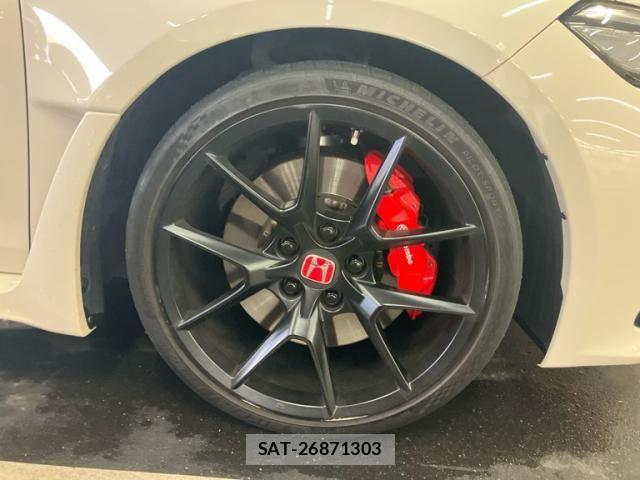 Honda CIVIC 2024-04 7020204-4