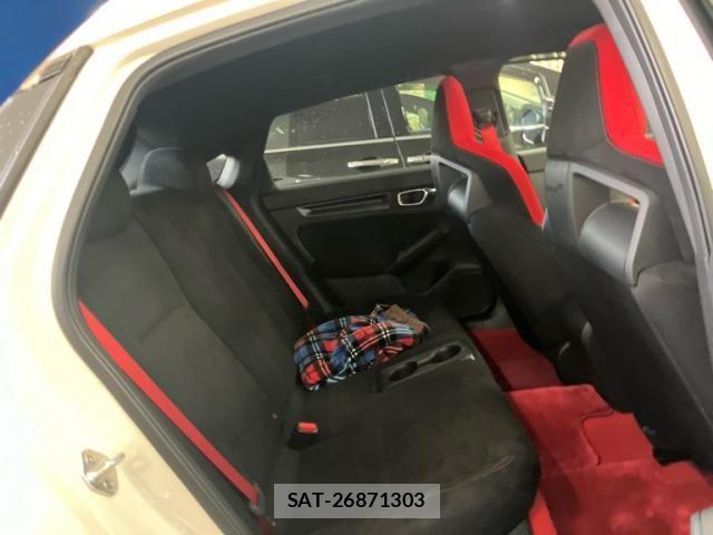 Honda CIVIC 2024-04 7020204-8