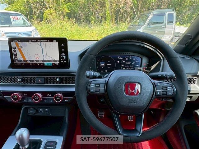 Honda CIVIC 2024-06 7020202-21