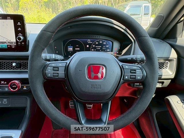 Honda CIVIC 2024-06 7020202-25