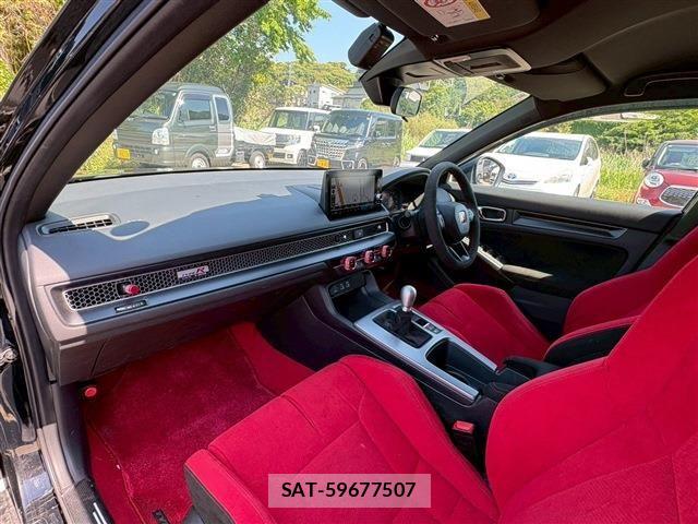 Honda CIVIC 2024-06 7020202-3
