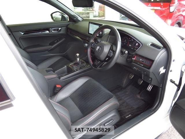 Honda CIVIC 2024-10 7057913-4