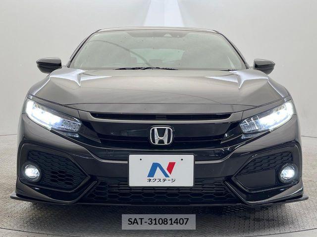 Honda CIVIC 2018-02 7057919-16