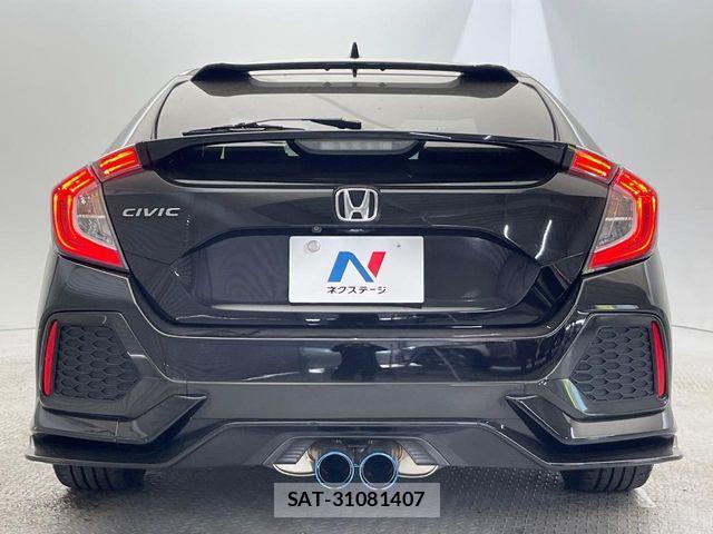 Honda CIVIC 2018-02 7057919-17