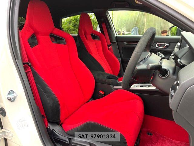 Honda CIVIC 2025-03 7216160-9