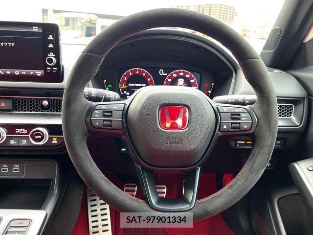 Honda CIVIC 2025-03 7216160-8