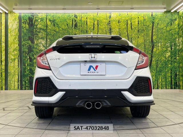 Honda CIVIC 2018-03 7216129-14