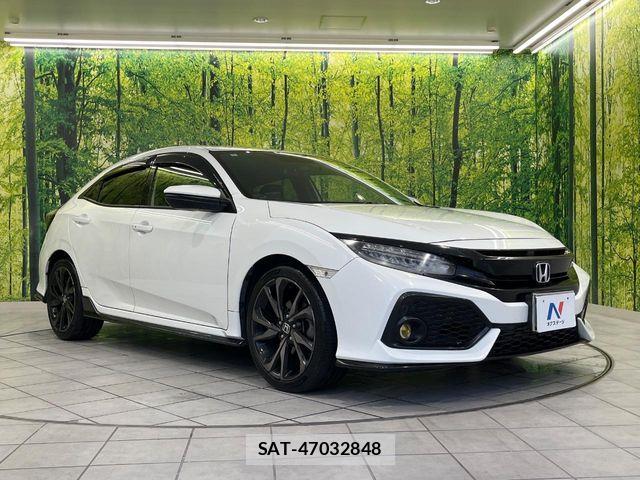 Honda CIVIC 2018-03 7216129-15