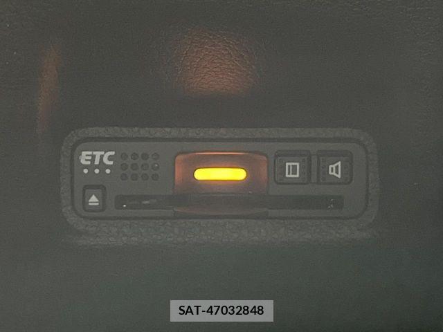 Honda CIVIC 2018-03 7216129-6