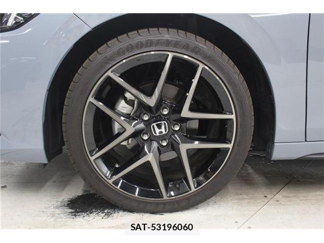Honda CIVIC 2024-02 7216154-23